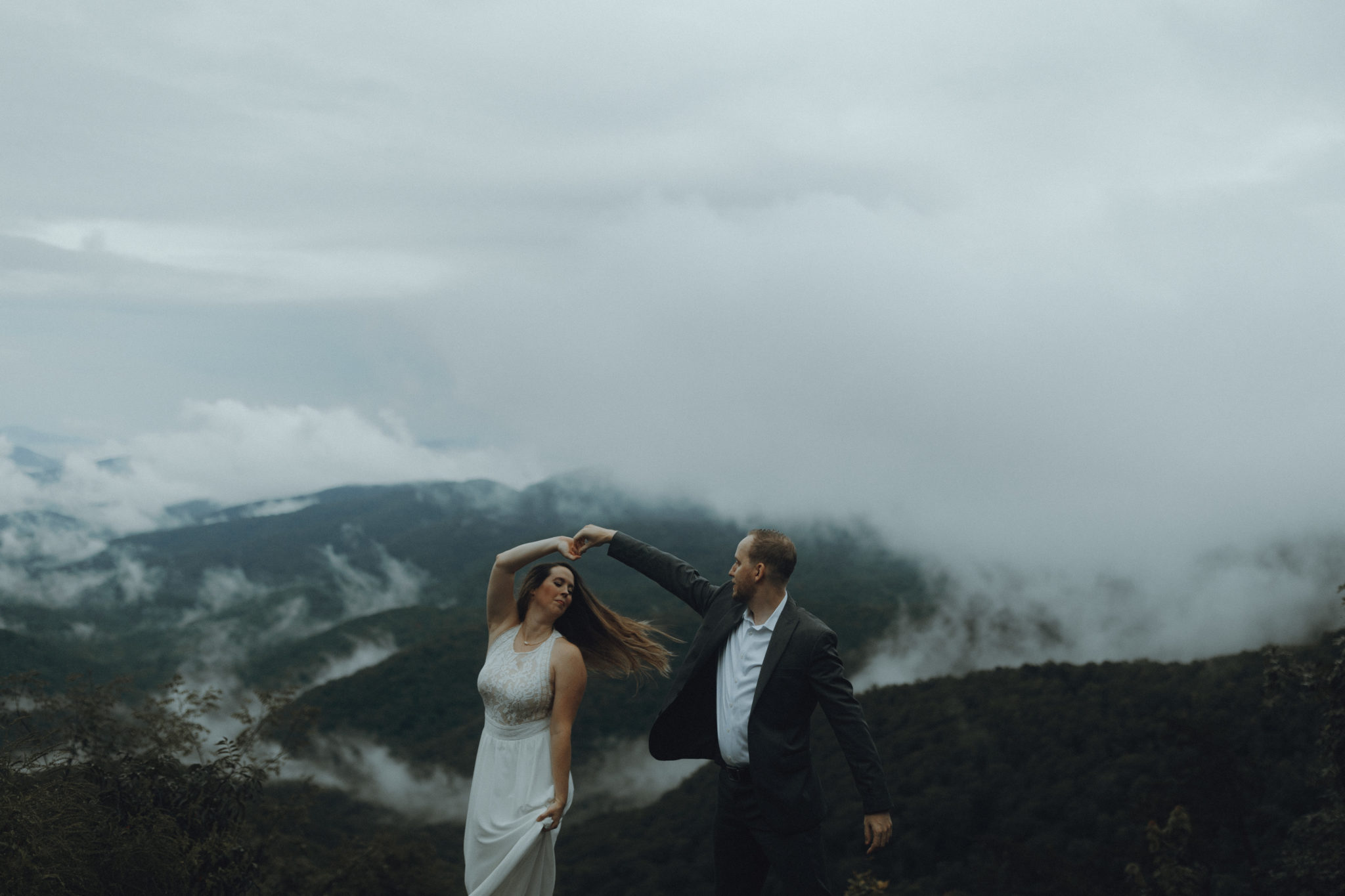 Magic in the Mist: A Foggy Mountain Engagement in Dahlonega Georgia ...