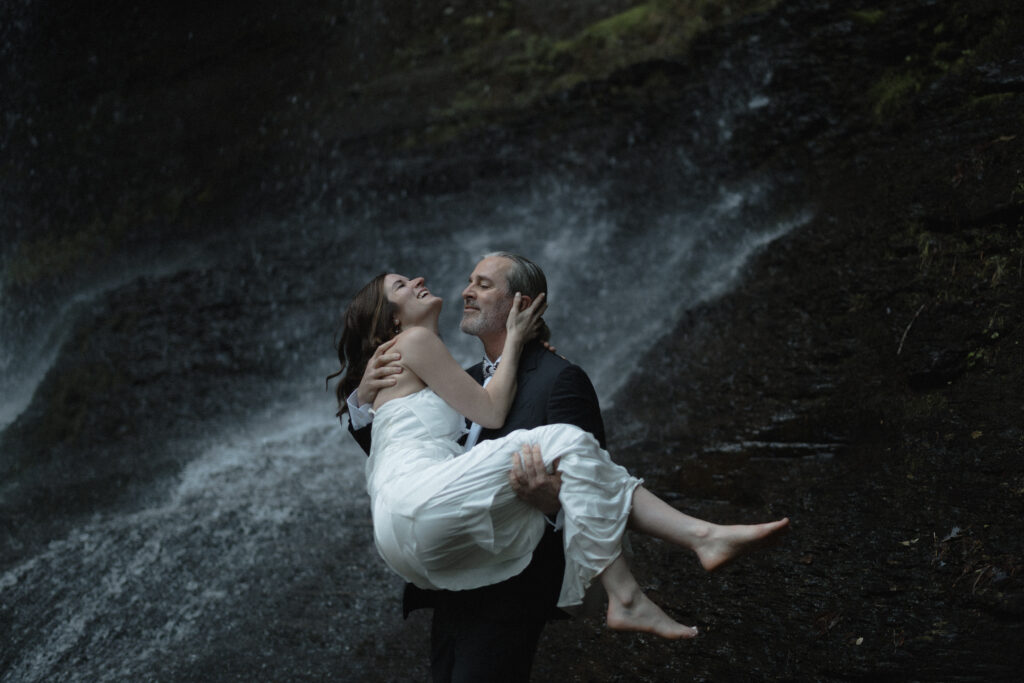 Cloudland Canyon Wedding elopement bride and groom hike down to waterfall north Georgia