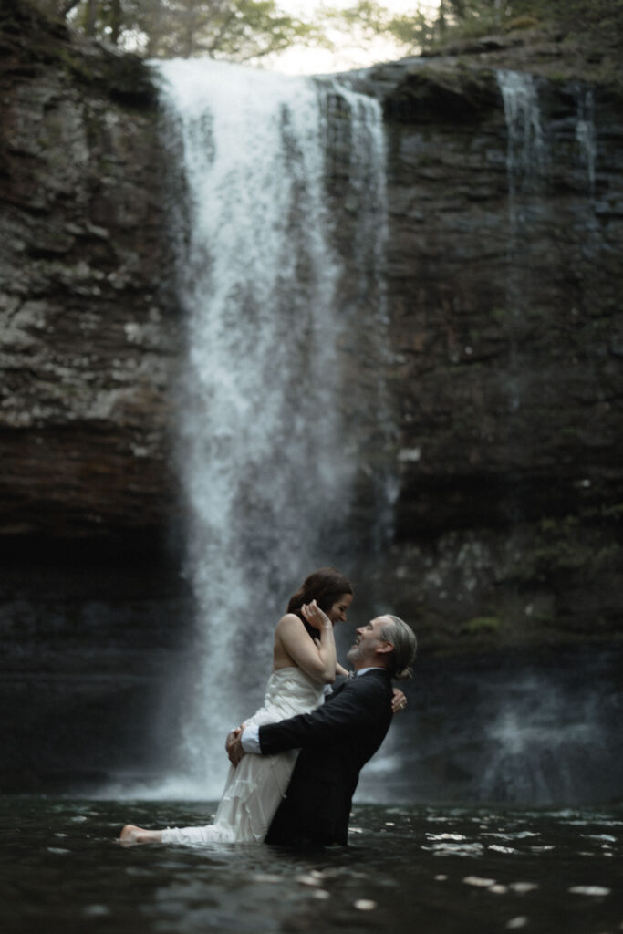 Cloudland Canyon Wedding elopement bride and groom hike down to waterfall north Georgia