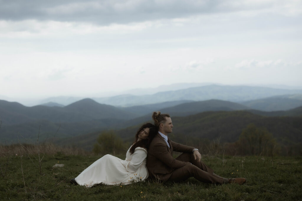 moody intimate mountain elopement at max patch near asheville North Carolina