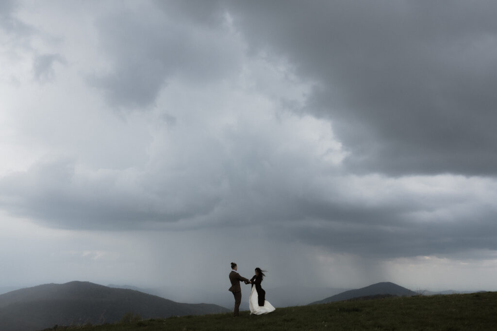 moody intimate mountain elopement at max patch near asheville North Carolina