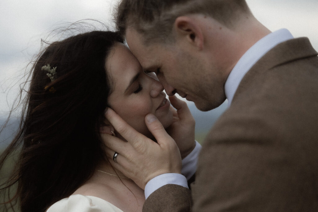 moody intimate mountain elopement at max patch near asheville North Carolina